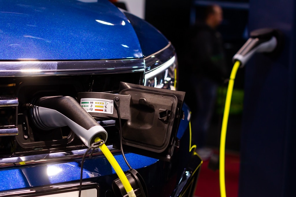 Borne de recharge monophasé ou triphasé