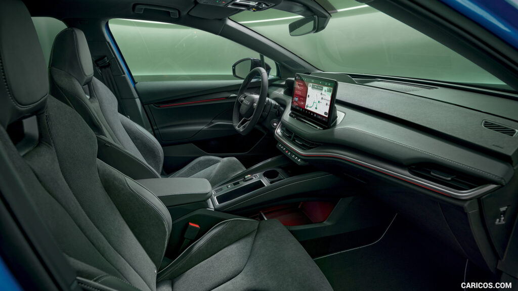 2025 skoda enyaq 70 2560x1440.jpg